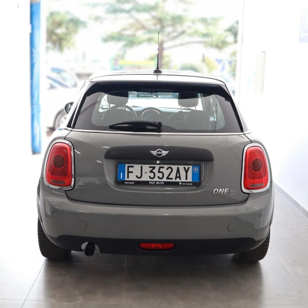 Mini 1.5 Cooper D 5 porte