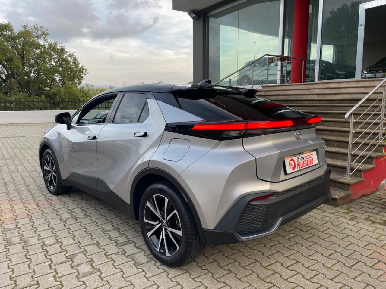 Toyota C-HR 2.0 HV 150cv Solo 800Km