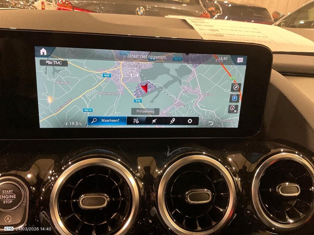 MERCEDES-BENZ B 180D 115CV 6M. BUSINESS SOLUTION ( FARI LED - PELLE - NAVI PREMIUM - PARK ASSIST )