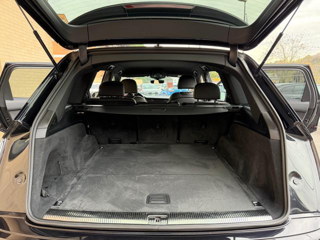 AUDI Q7 45 TDI quattro tiptronic Business SPORT (S LINE )