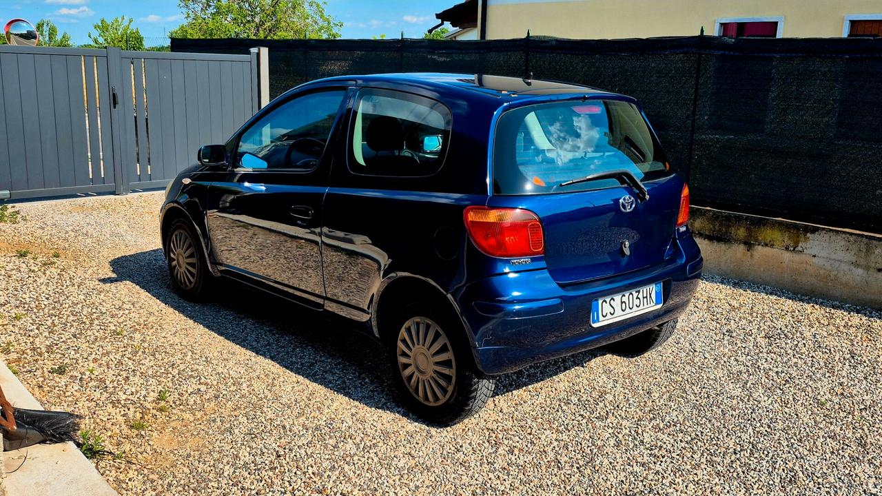 Toyota Yaris 1.0i 16V cat 3 porte Sol