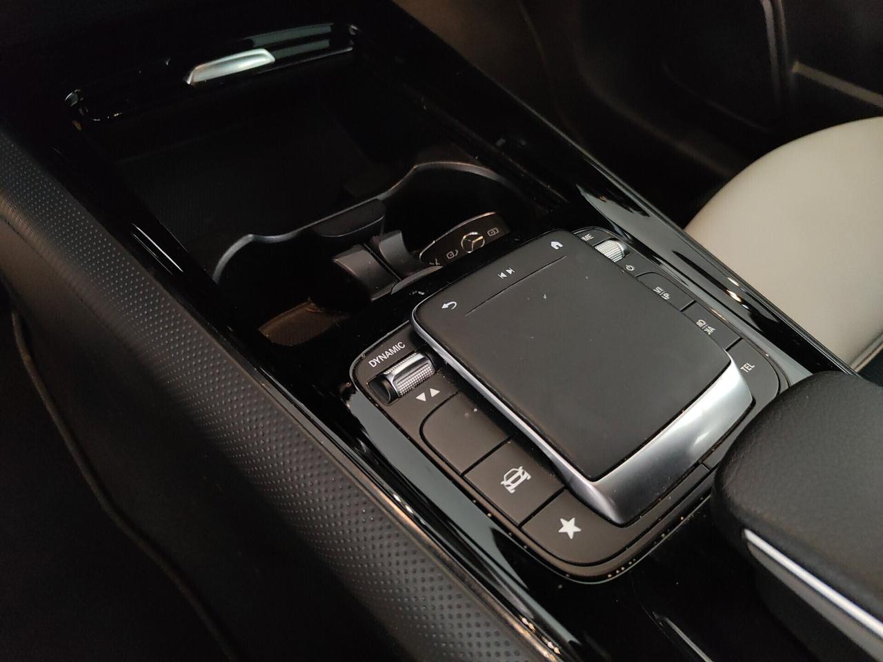 Mercedes-benz GLB 200 Automatic Business Extra
