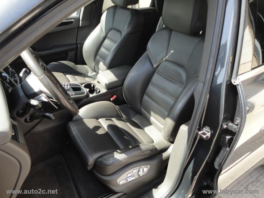 PORSCHE Macan 3.0 S