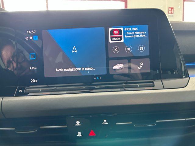 VOLKSWAGEN Golf 1.5 TGI DSG Life