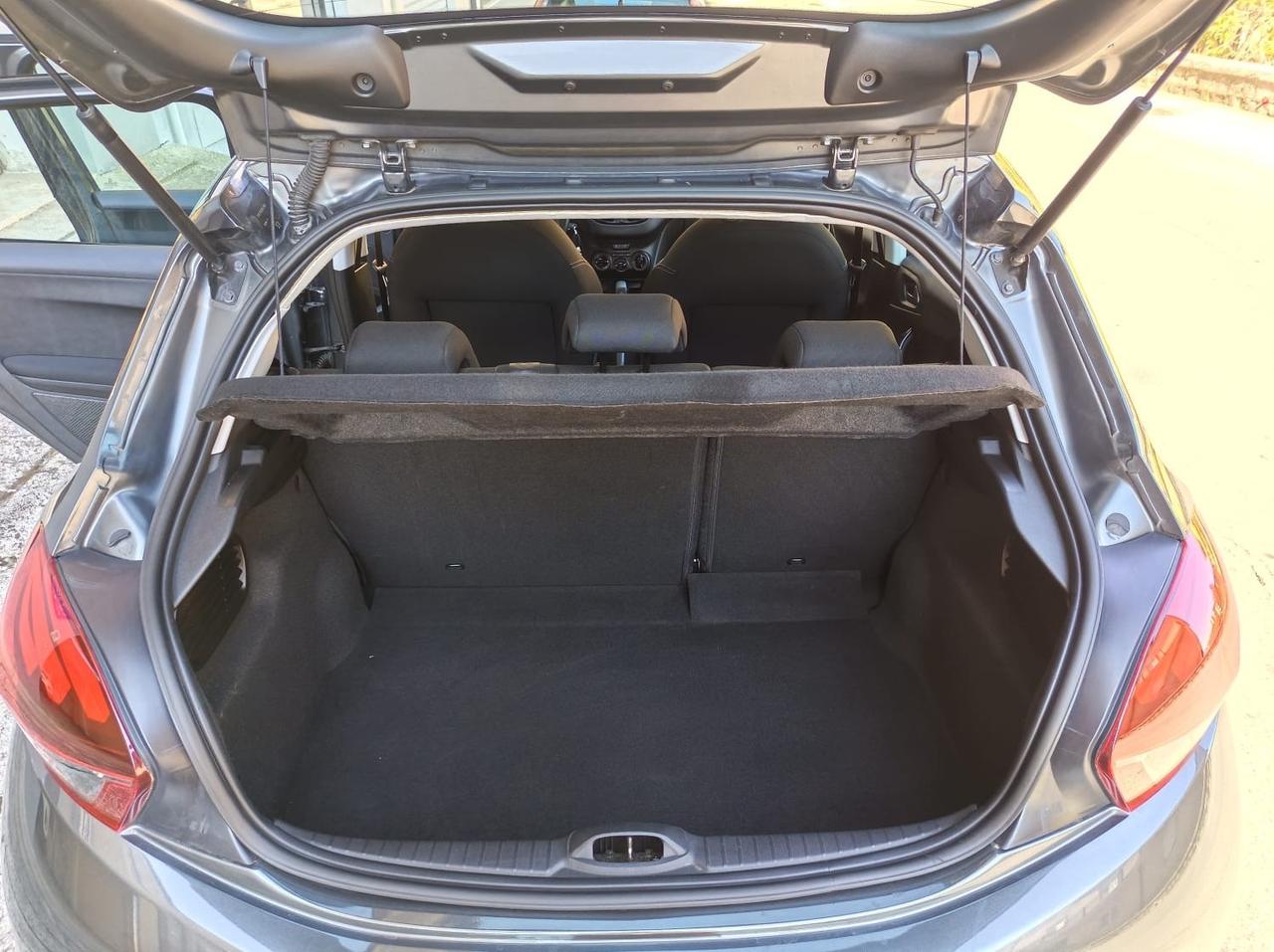 Peugeot 208 BlueHDi 75 5 porte Allure