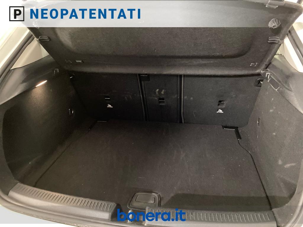 Mercedes Classe A 180 180 D Advanced 8G-DCT