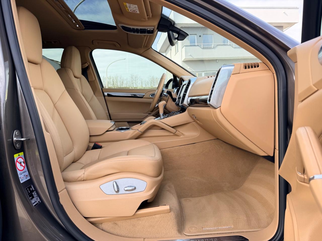 Porsche Cayenne 3.0 Diesel in garanzia no tasse