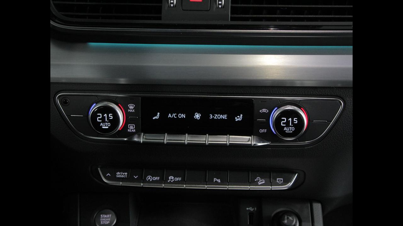 AUDI Q5 I Sportback 2021 - Q5 Sportback 40 2.0 tdi mhev 12V S line quattro s-tronic