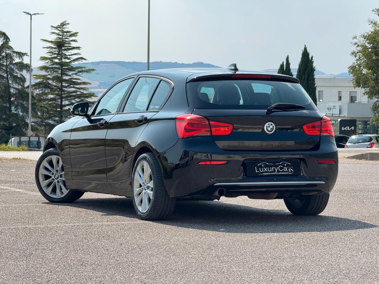 Bmw 118d Urban 150 cv AUTO LED