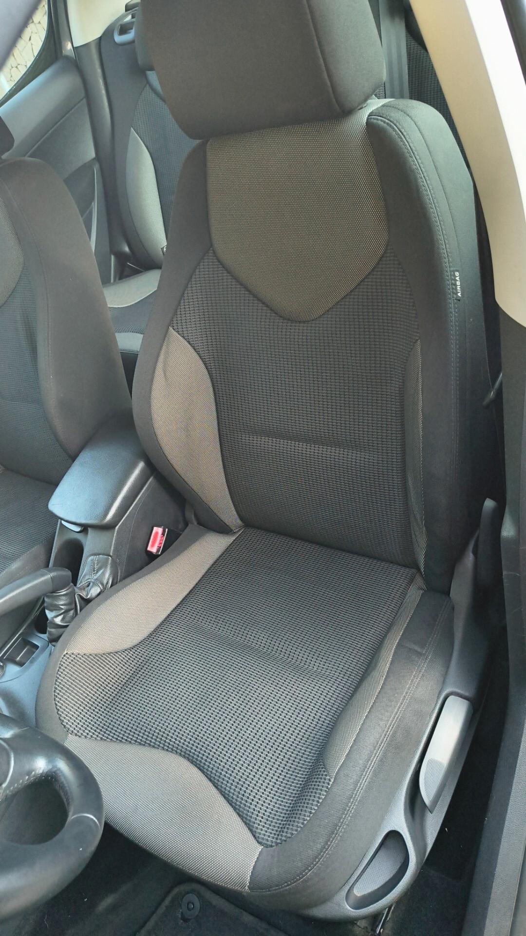 Peugeot 308 1.6 VTi 120CV 5p. Active
