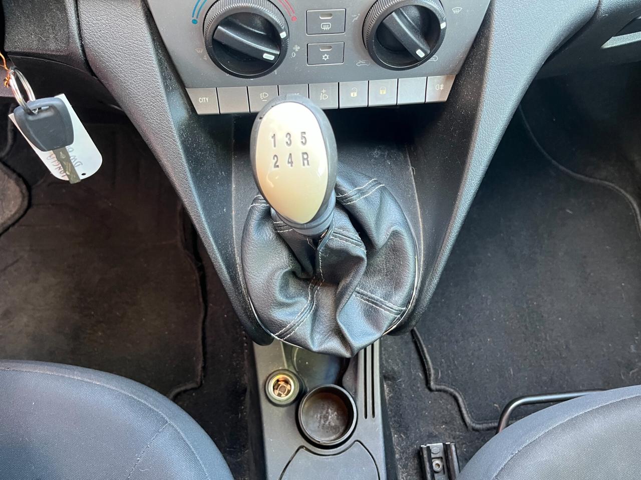 LANCIA YPSILON 1.2 BENZINA 3P ORO