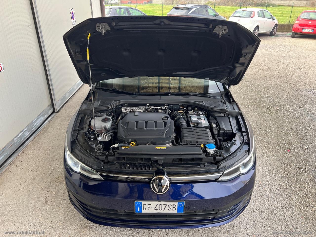 VOLKSWAGEN Golf 2.0 TDI DSG SCR Life IVA DEDUCIBILE