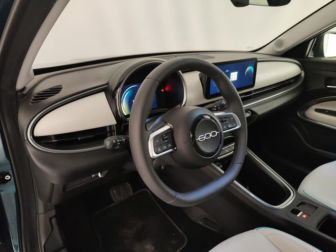 Fiat 600 Hybrid 100 CV DCT MHEV La Prima