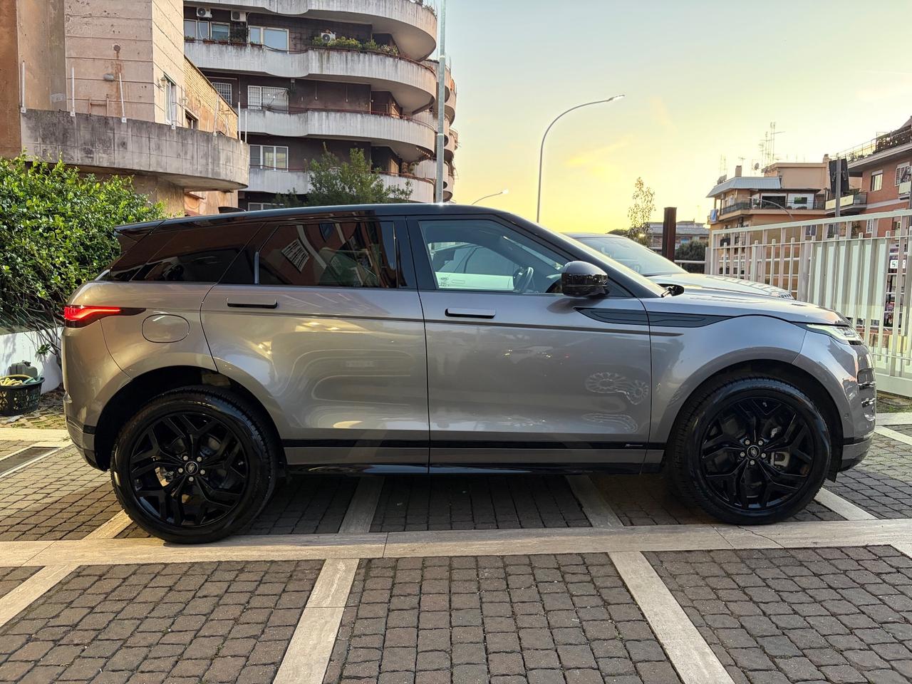 Land Rover Range Evoque 2.0D i4 163cv R-Dynamic SE - BELLISSIMA !!