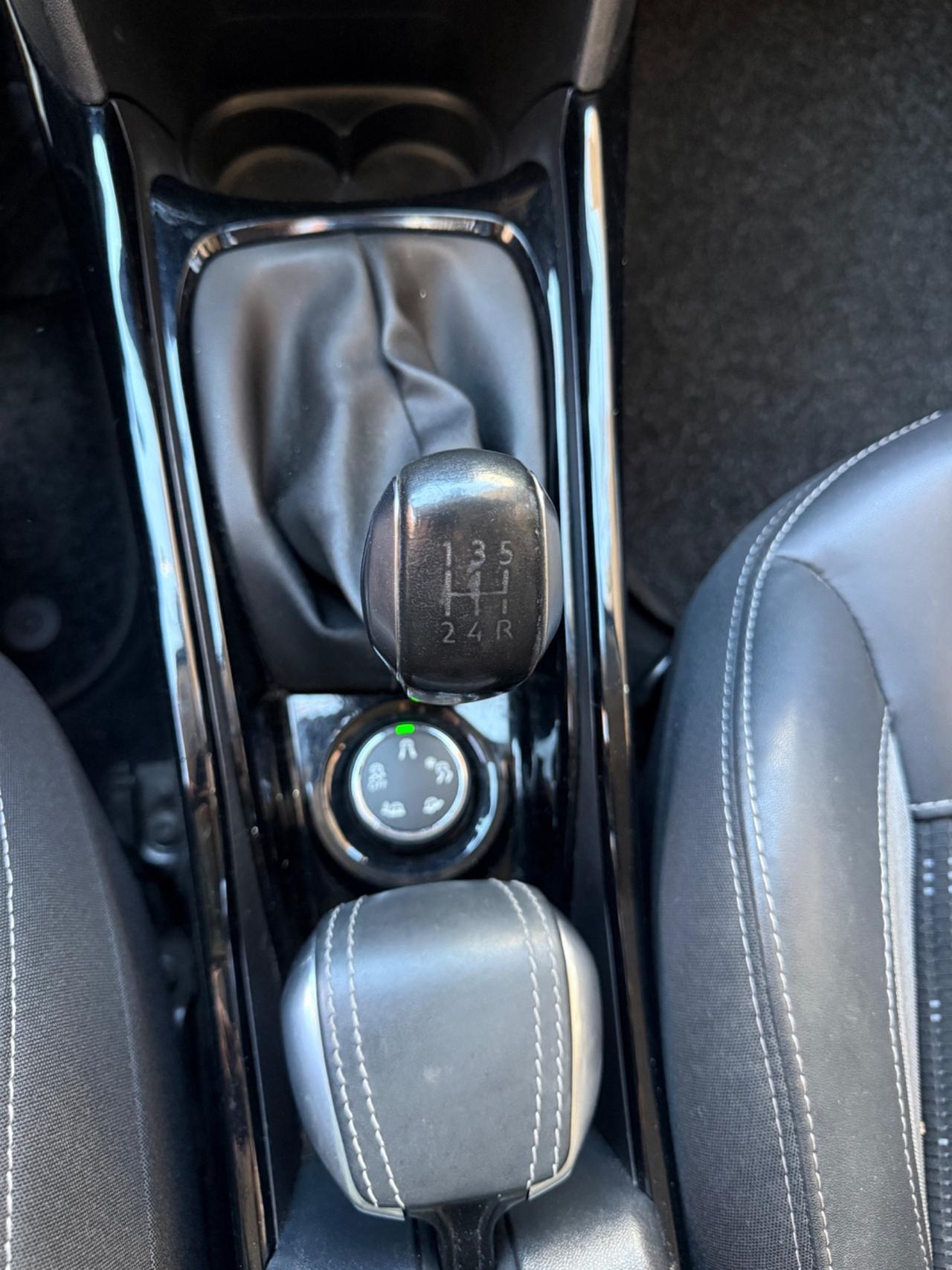 Peugeot 2008 BlueHDi 100 GT Line