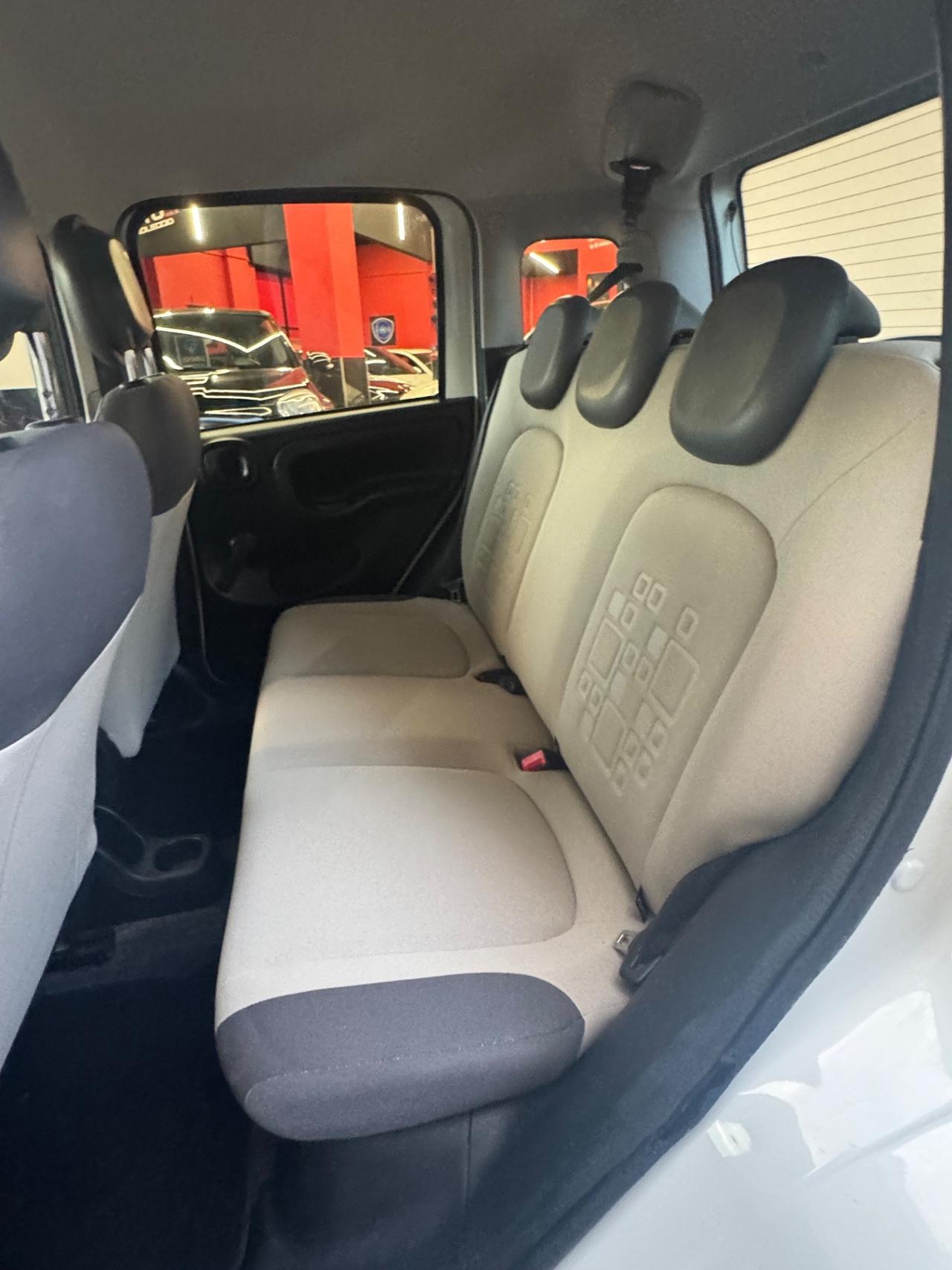 Fiat Panda 0.9 TwinAir Turbo Natural Power Lounge