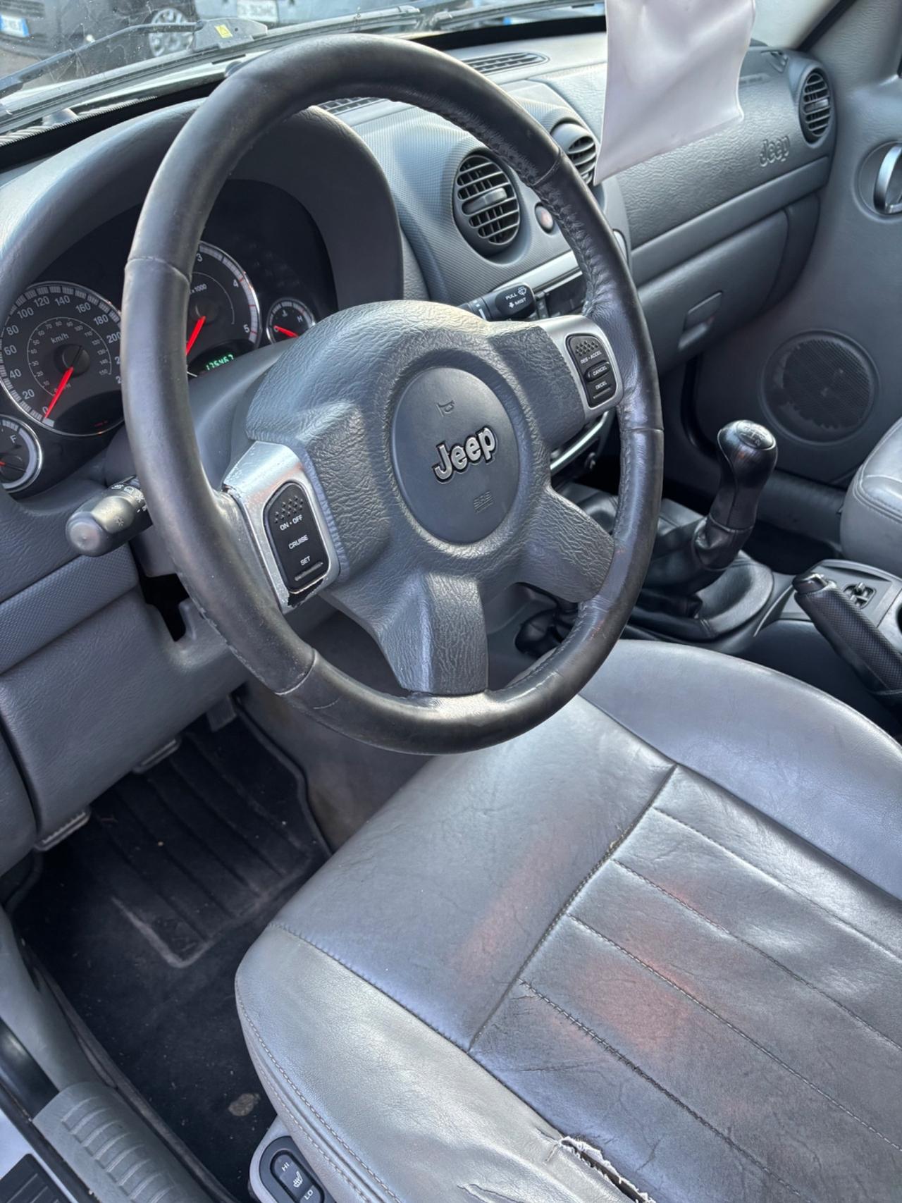 Jeep Cherokee 2.8 CRD Limited