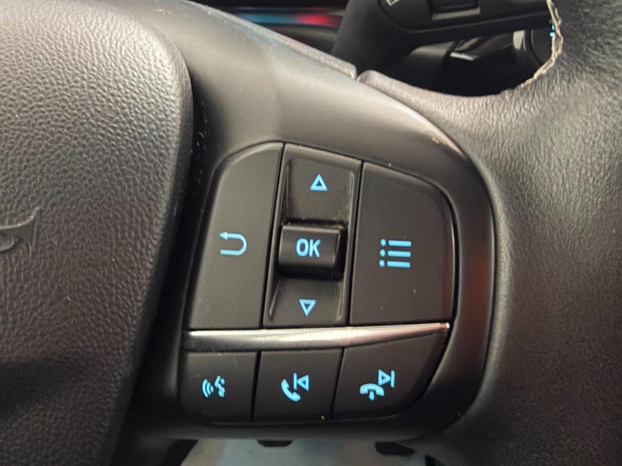 Ford Fiesta 1.5 EcoBlue TITANIUM NAVI/LED/MULTI