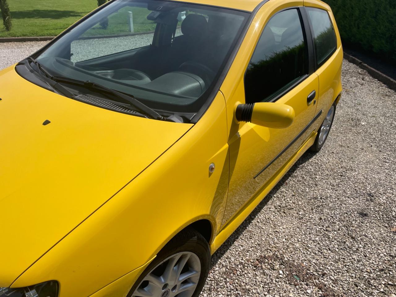 Fiat Punto 1.2i 16V cat 3 porte Sporting NEOPATENTATI