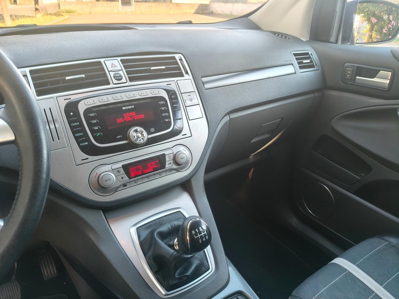 Ford Kuga 2.0 TDCi 4WD SOLO 128.000 KM