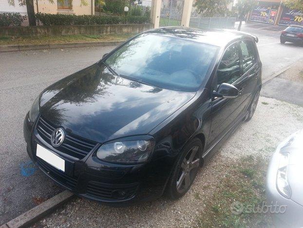 Volkswagen Golf V 2.0 16V TDI 5p. Sportline