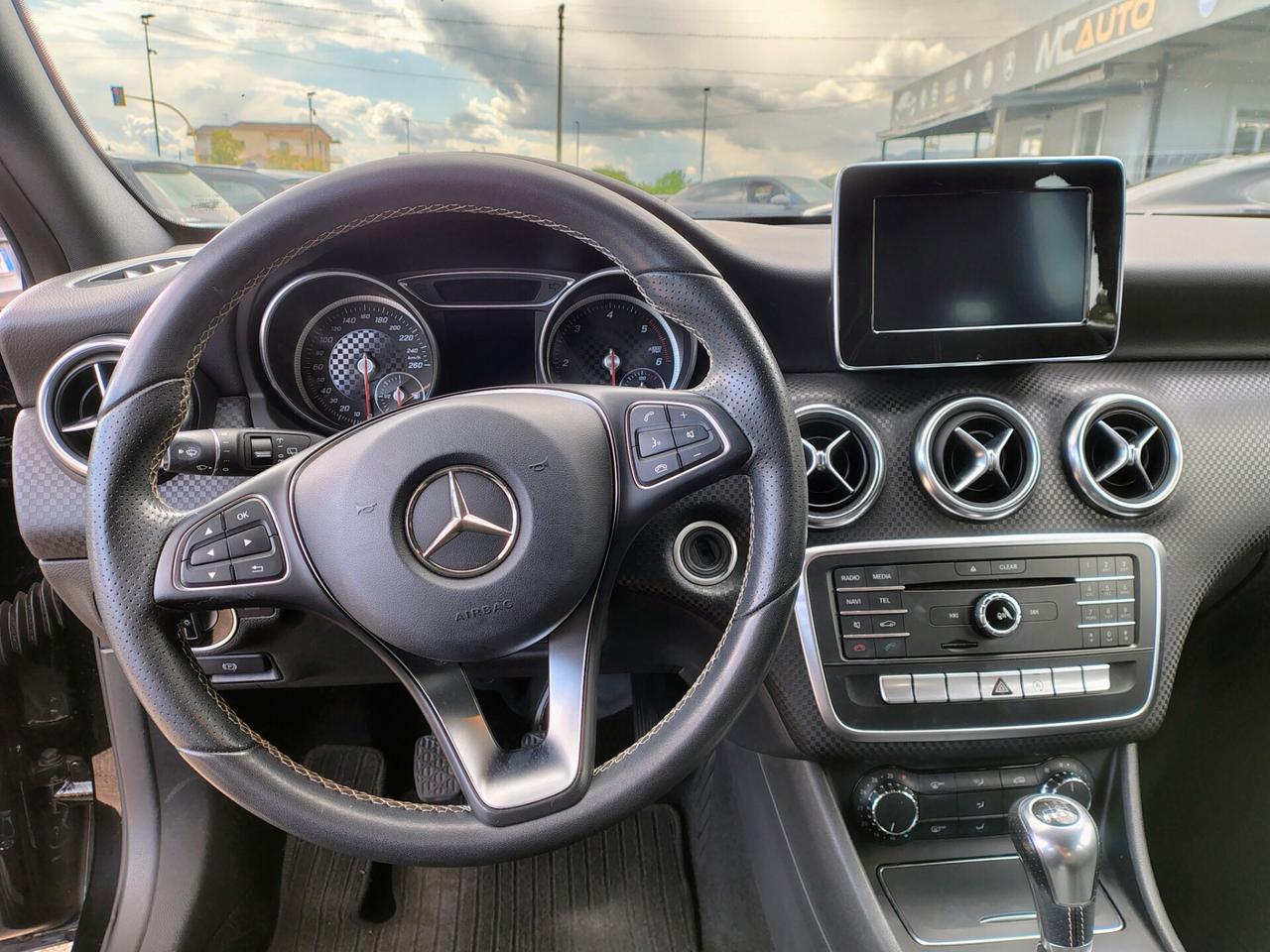 Mercedes-benz A 160 A 160 d Premium