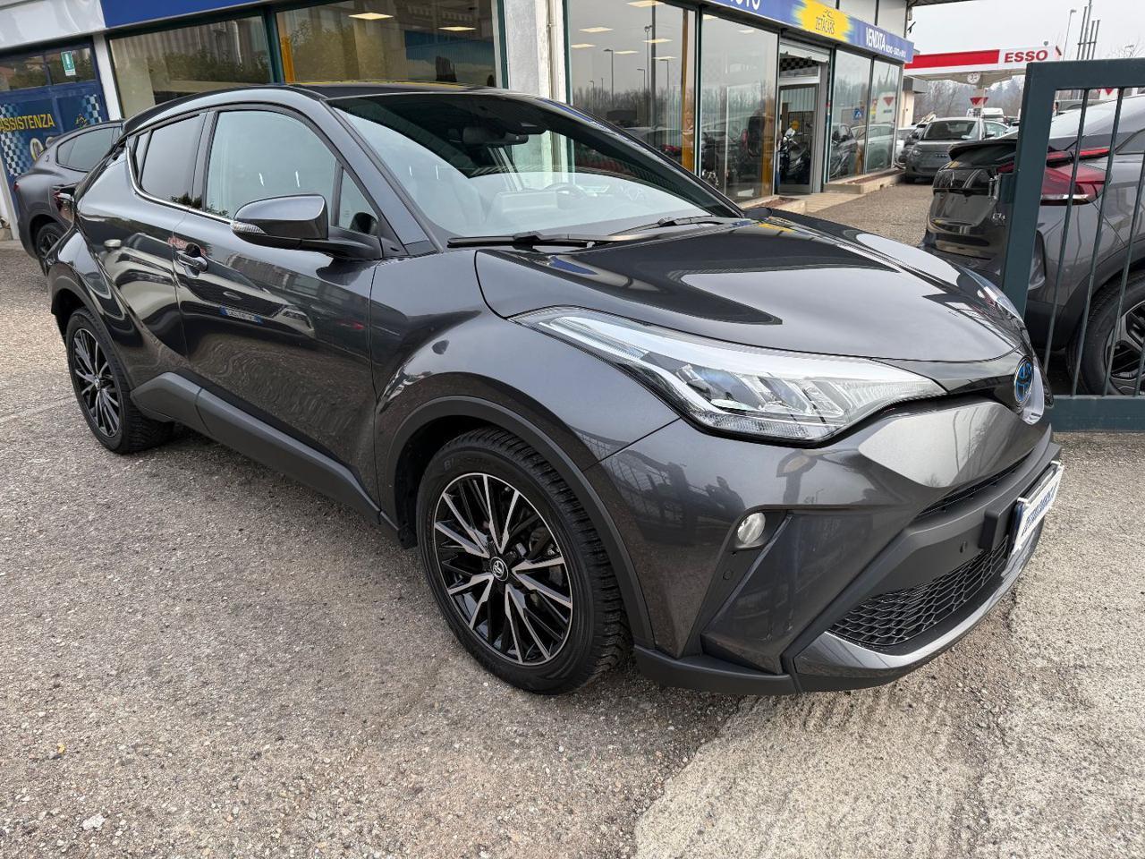TOYOTA C-HR 1.8 Hybrid E-CVT Lounge
