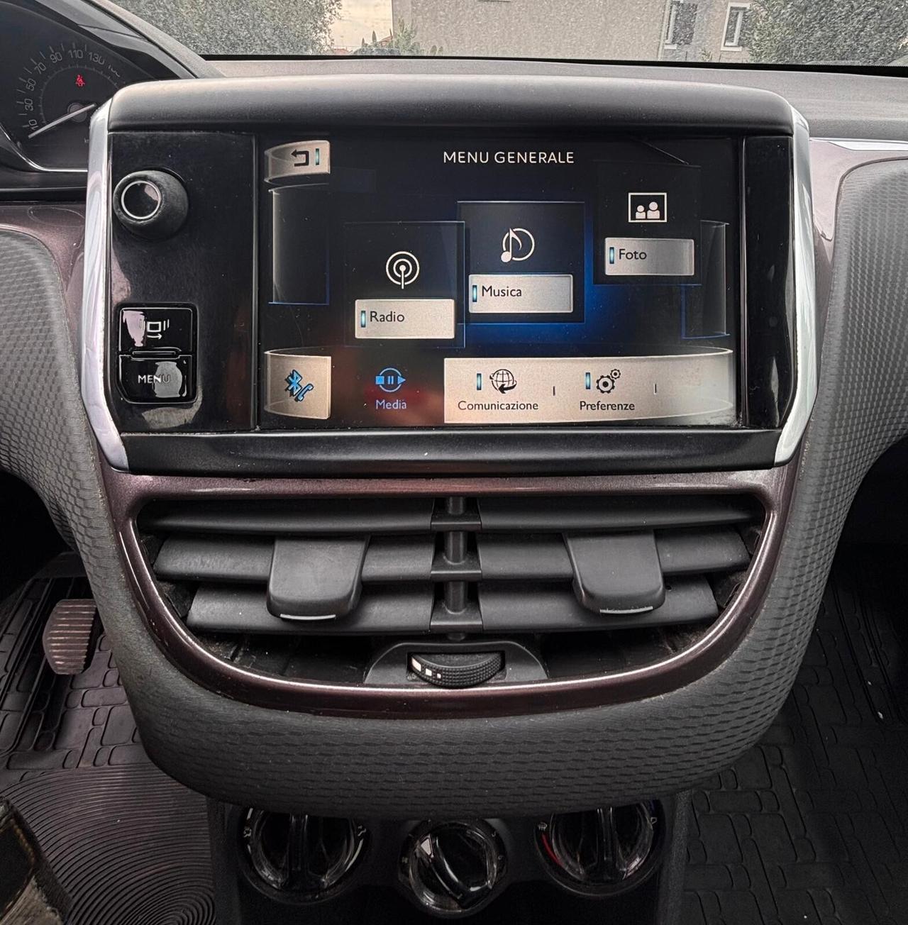 Peugeot 2008 1.6 e-HDi 92 CV Stop&Start Allure