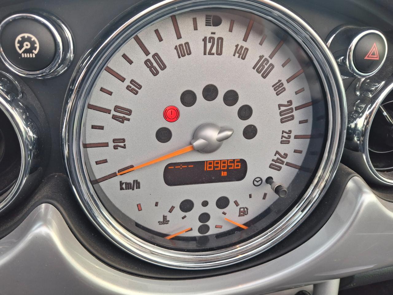 NOLEGGIO MINI CABRIO CON GPL