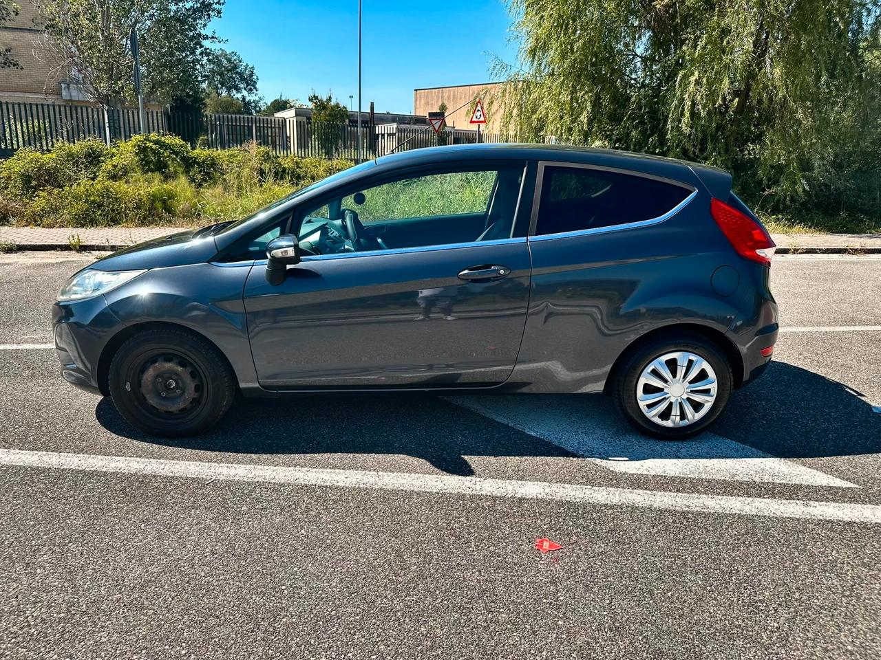 Ford Fiesta 1.2 60CV 5p. TITANIUM