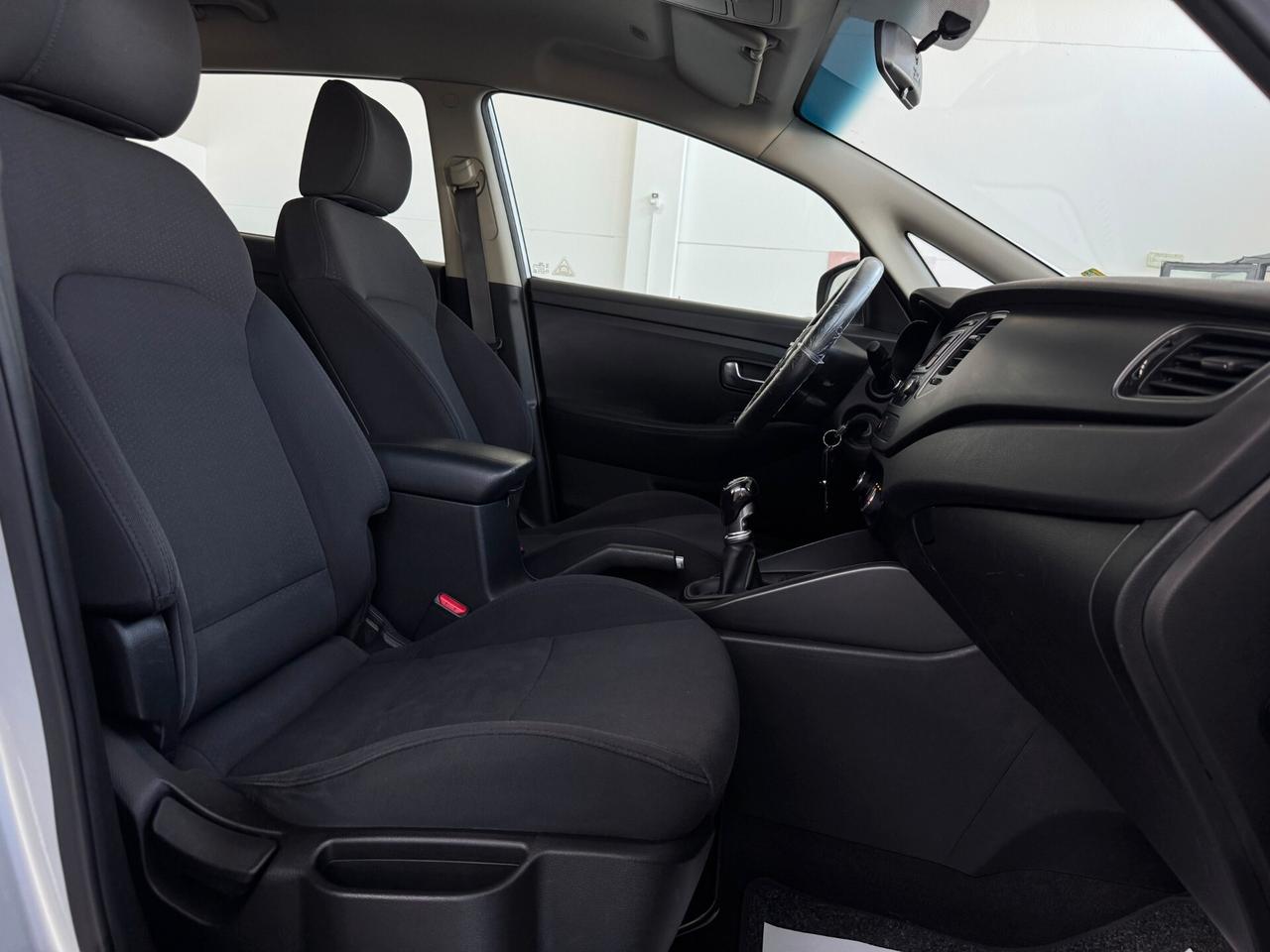 Kia Carens 1.7 CRDi 136 CV Auto Class