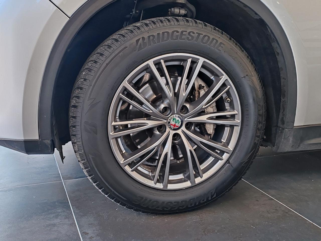 Alfa Romeo Stelvio 2.2 Turbodiesel 210 CV AT8 Q4 Executive 2019