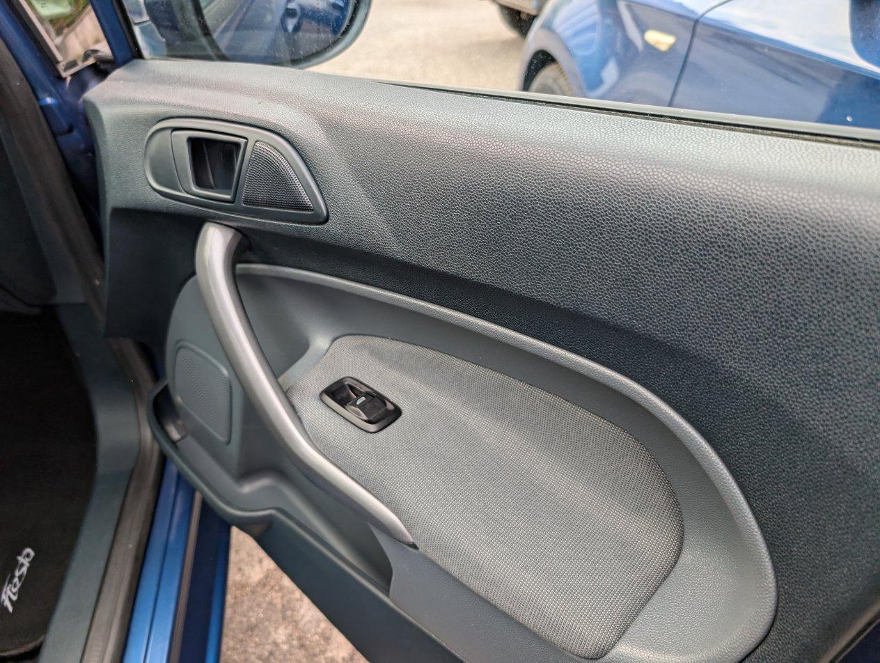 Ford Fiesta 5 Porte Fiesta 5p 1.2 16v + 82cv