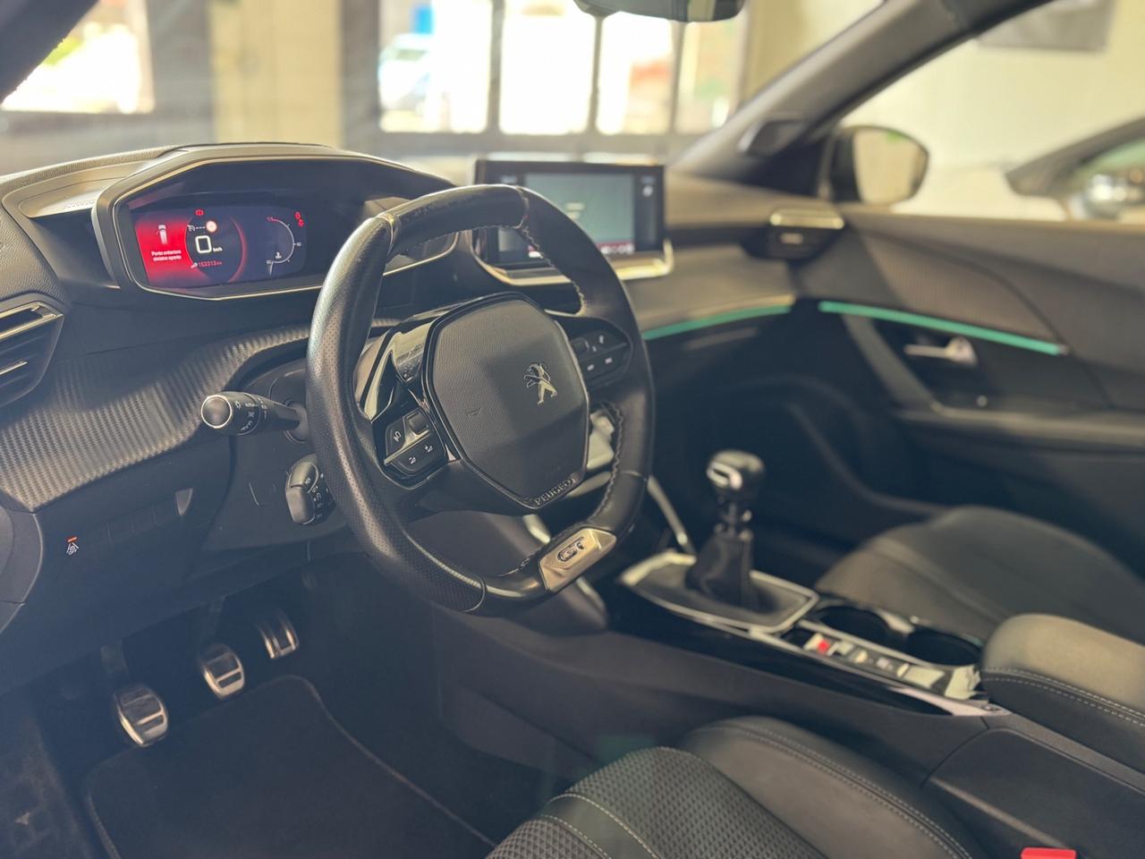 Peugeot 2008 BlueHDi 110 S&S GT