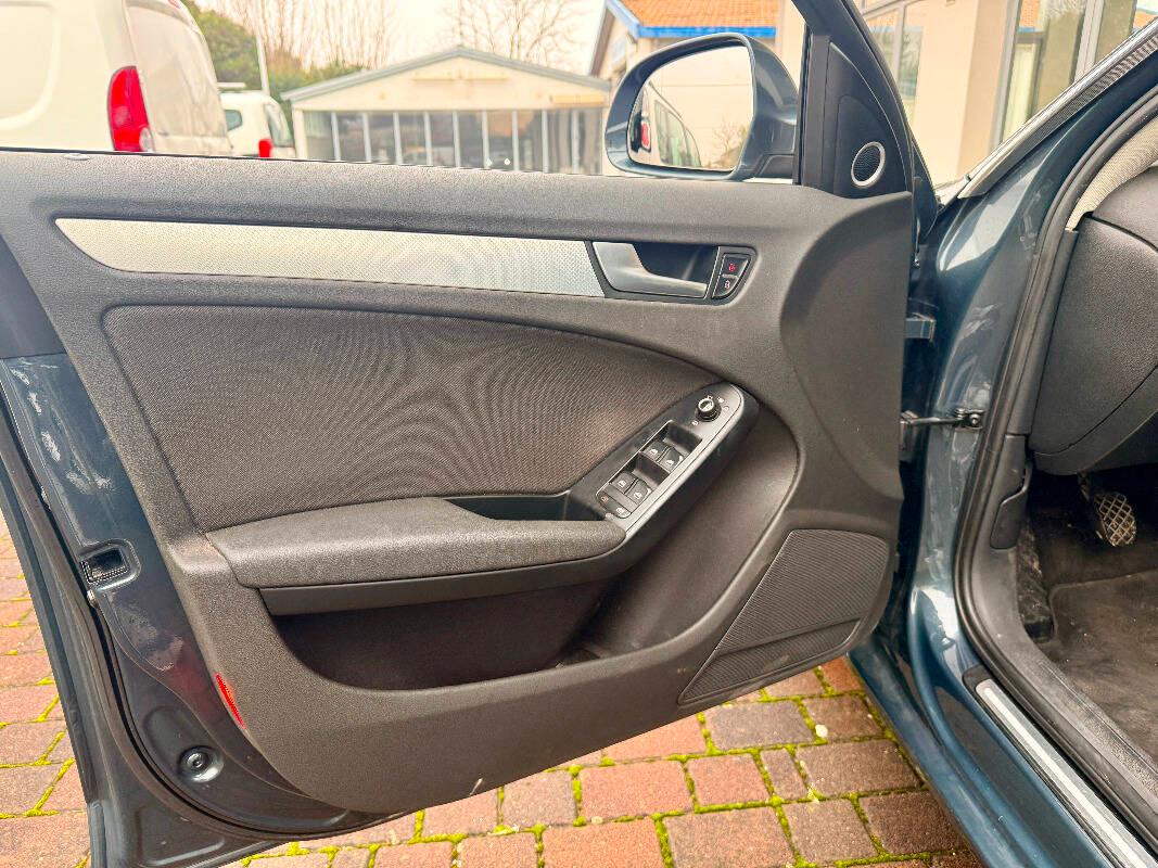 Audi A4 2.0 tdi Advanced 170cv