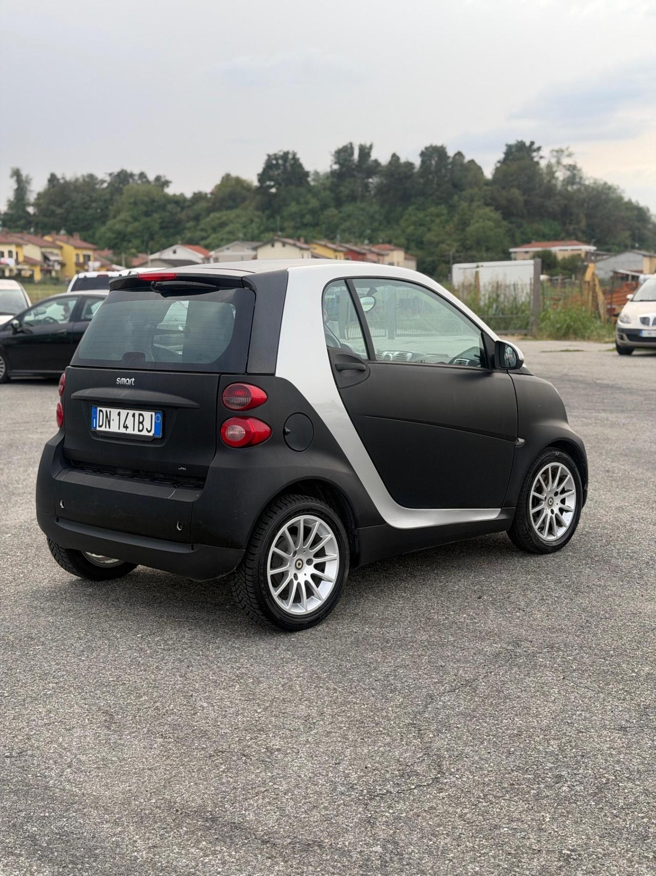 Smart ForTwo 1000 52 kW coupé limited two