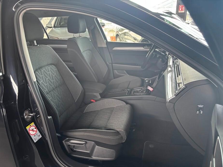 Volkswagen Passat Variant 2.0 TDI SCR EVO DSG Business 122cv