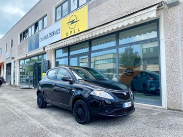 Lancia Ypsilon 1.0 FireFly Hybrid - 2021