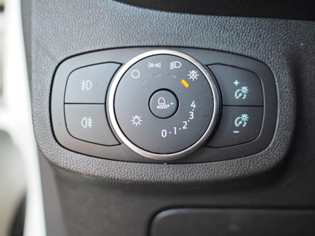 Ford Fiesta 1.1 benzina 85CV 5 porte Plus