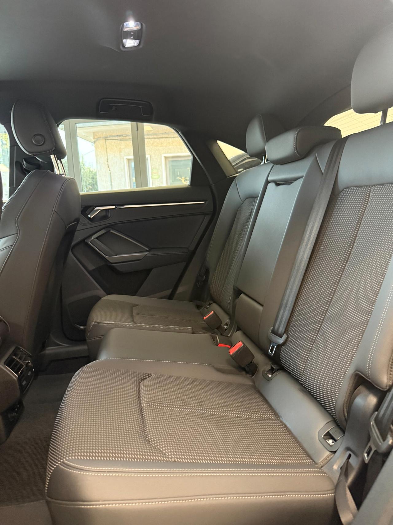 Audi Q3 SPB 35 tdi Sline edition NAVI,TELECAMERA,FARI LED,VIRTUAL COCKPIT,APPLE CARPLAY,PELLE PARZIALE