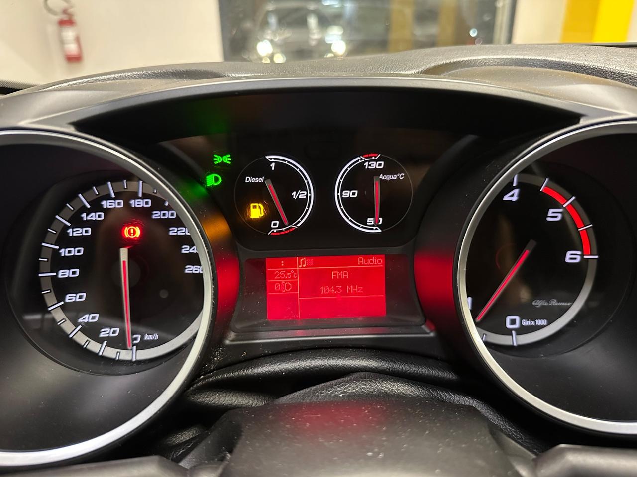 Alfa Romeo Giulietta 1.6 JTDm-2 105 CV Distinctive