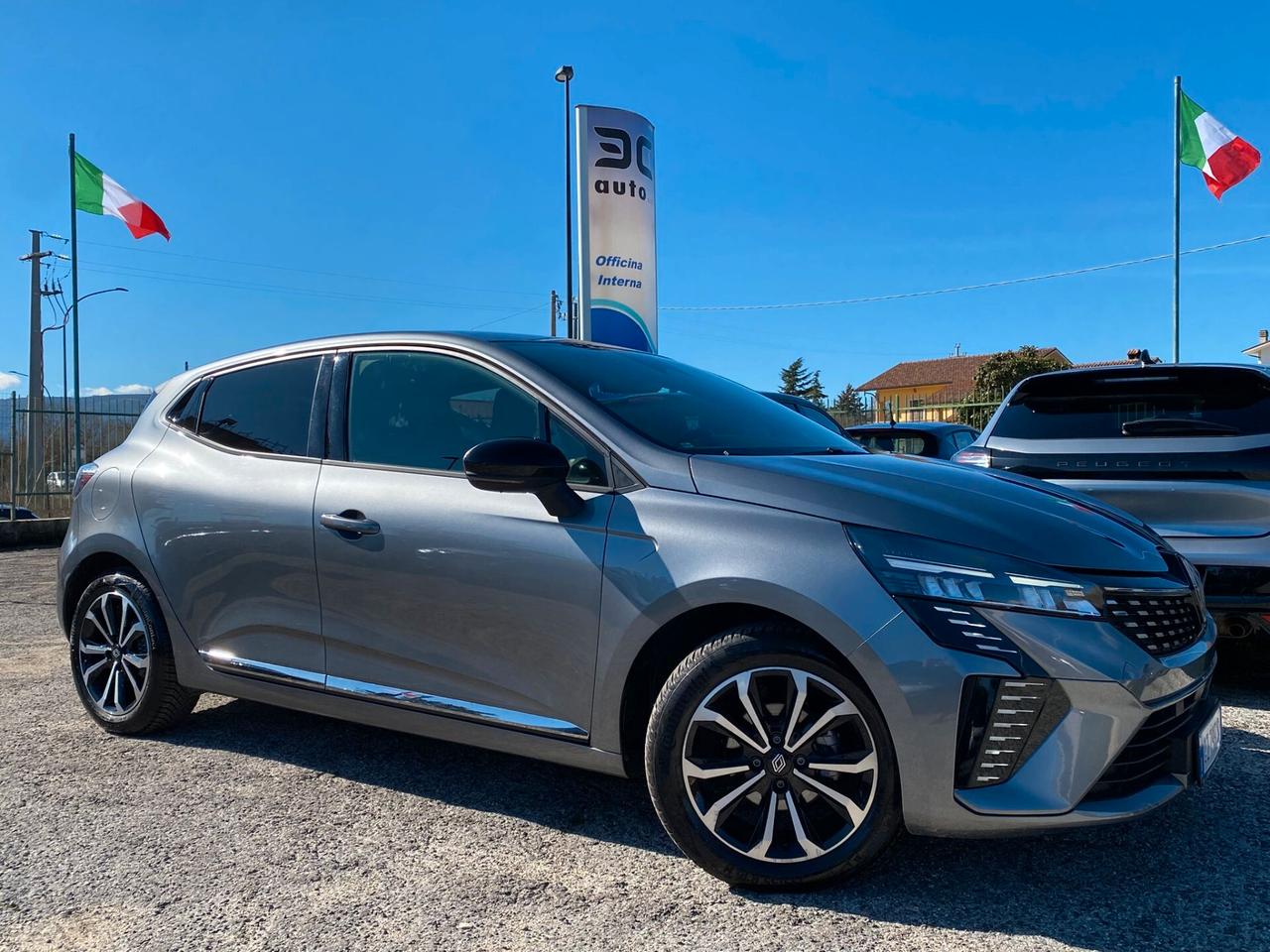 Renault Clio TCe 90 CV 5 porte Techno NAVI ''AZIENDALE''