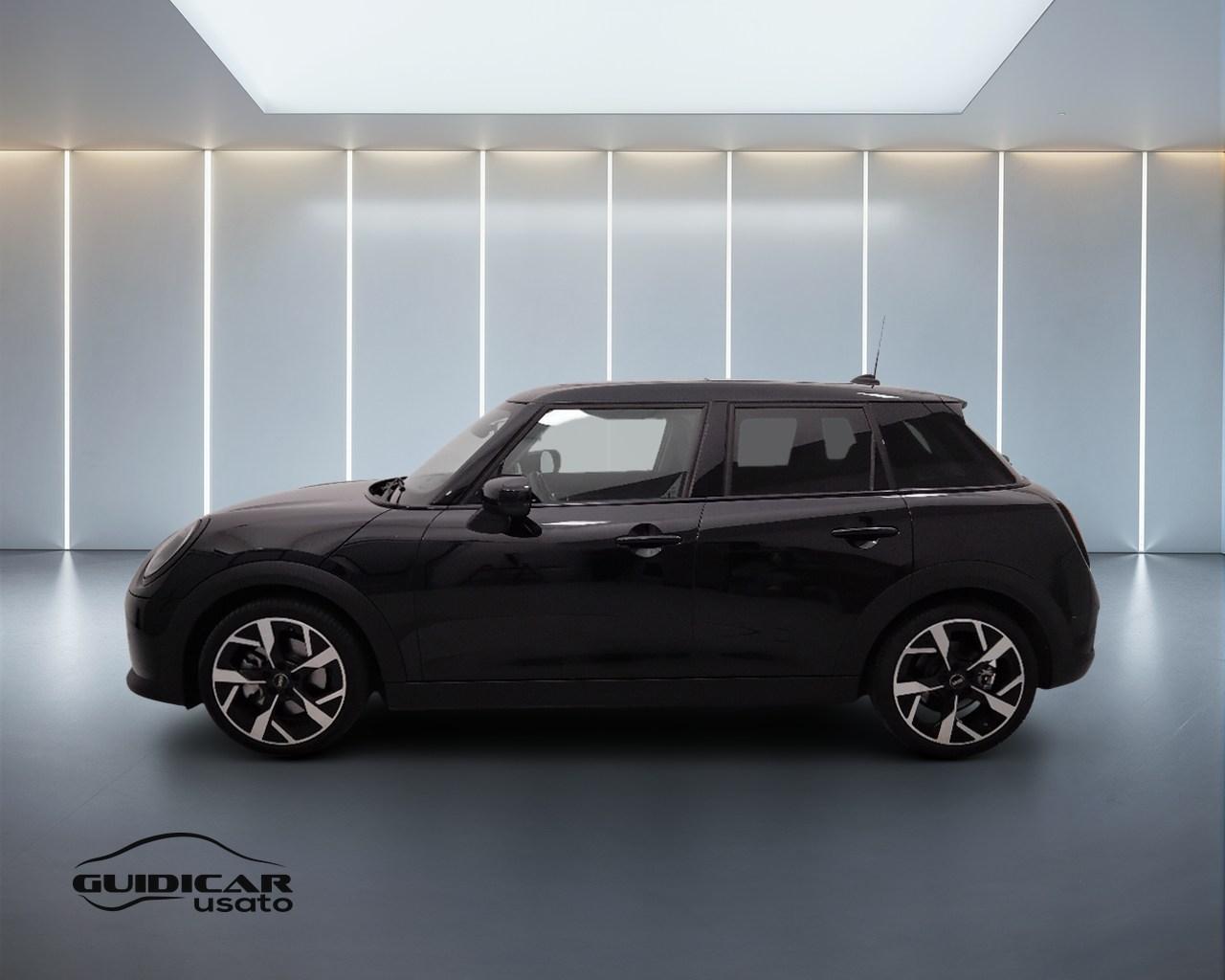 MINI Mini Cooper F65 5p - Mini Cooper 5p 1.5 C Favoured auto