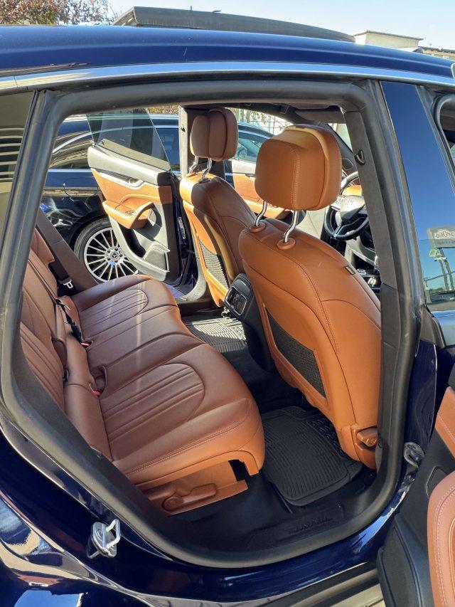 MASERATI Levante 250 cv Tetto Uniproprietario