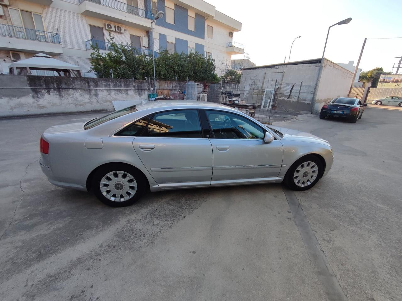 Audi A8 3.0 V6 TDI F.AP. quattro tiptronic