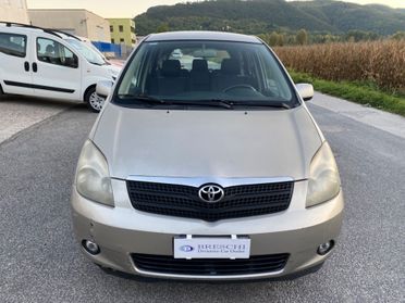 Toyota Corolla Verso 1.8 16V