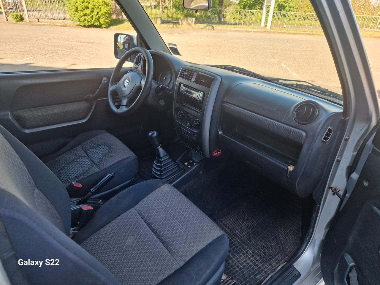 Suzuki Jimny 1.3i 16V cat 4WD JLX