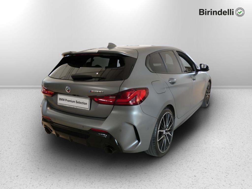 BMW Serie 1 (F40) - M 135i xDrive