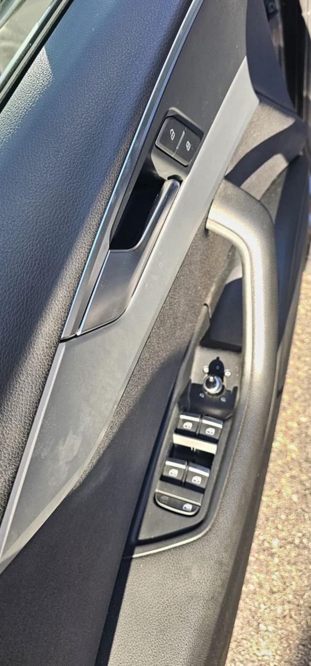 AUDI A4 Avant 40 TDI quattro S tronic Business Advanced