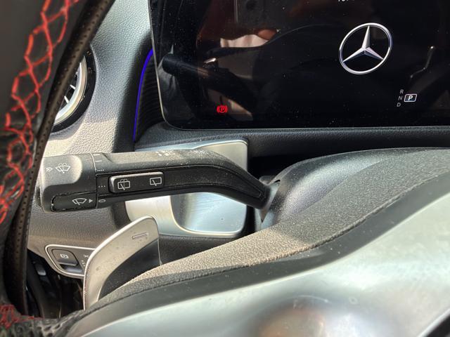 MERCEDES-BENZ GLB 200 d Automatic 4Matic Premium